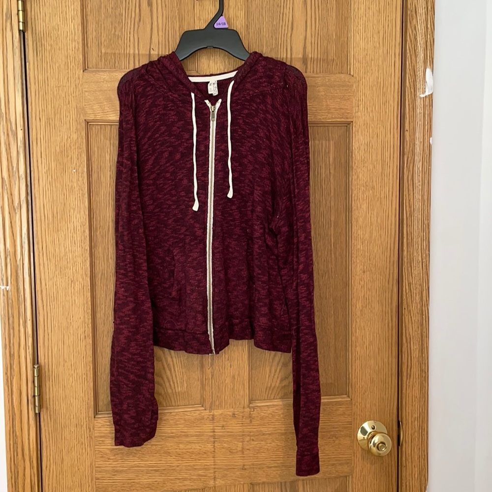cropped zip up